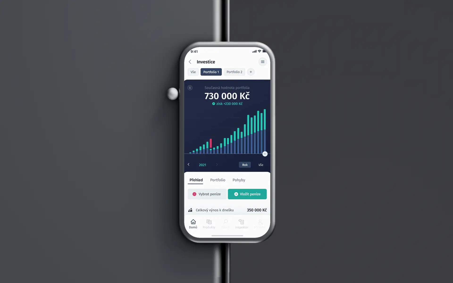Financial advisor experience built into one app